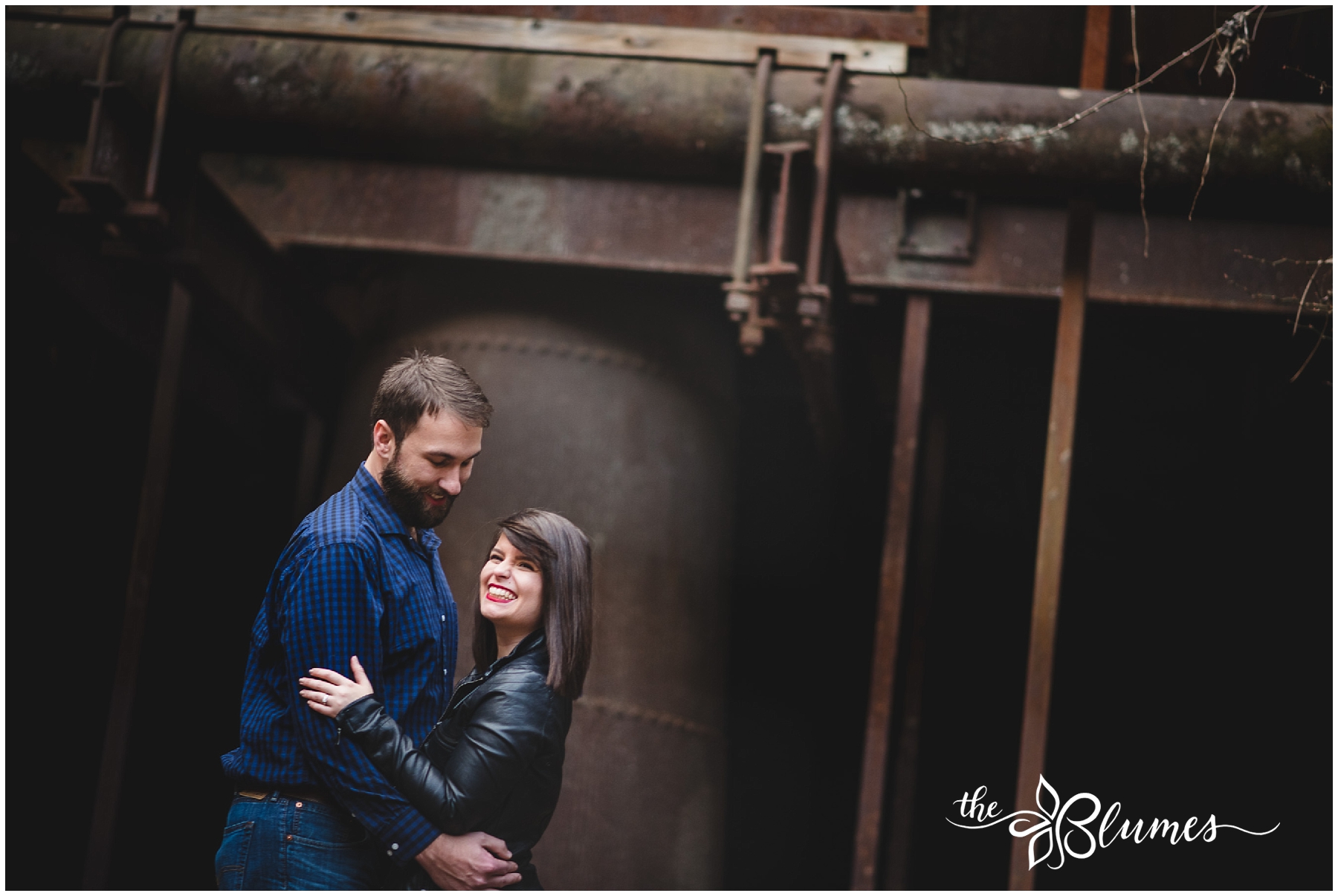 Roswell GA,Roswell Mill,couple,engagement,engagement session,portraits,