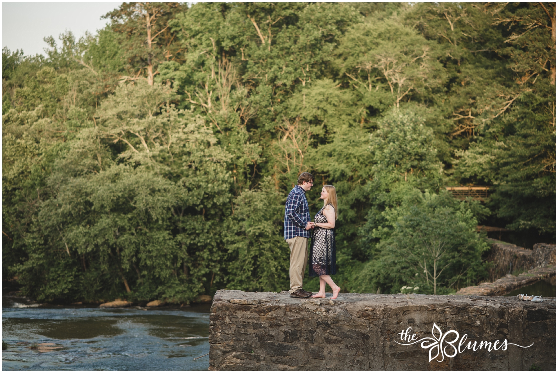 Athens engagement,State Park,Summer,Watson Mill Bridge,engagement,portraits,